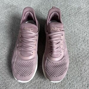 APL Athletic Propulsion Labs TechLoom Tracer Rose Dust